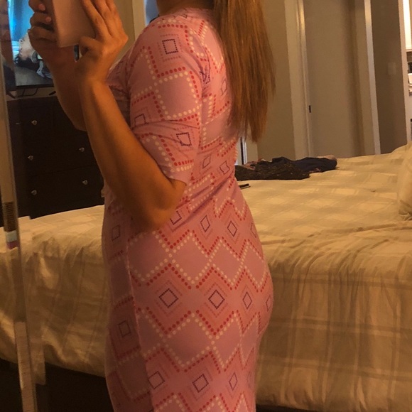 BNWT Pink Aztec LuLaRoe Julia - Picture 3 of 5